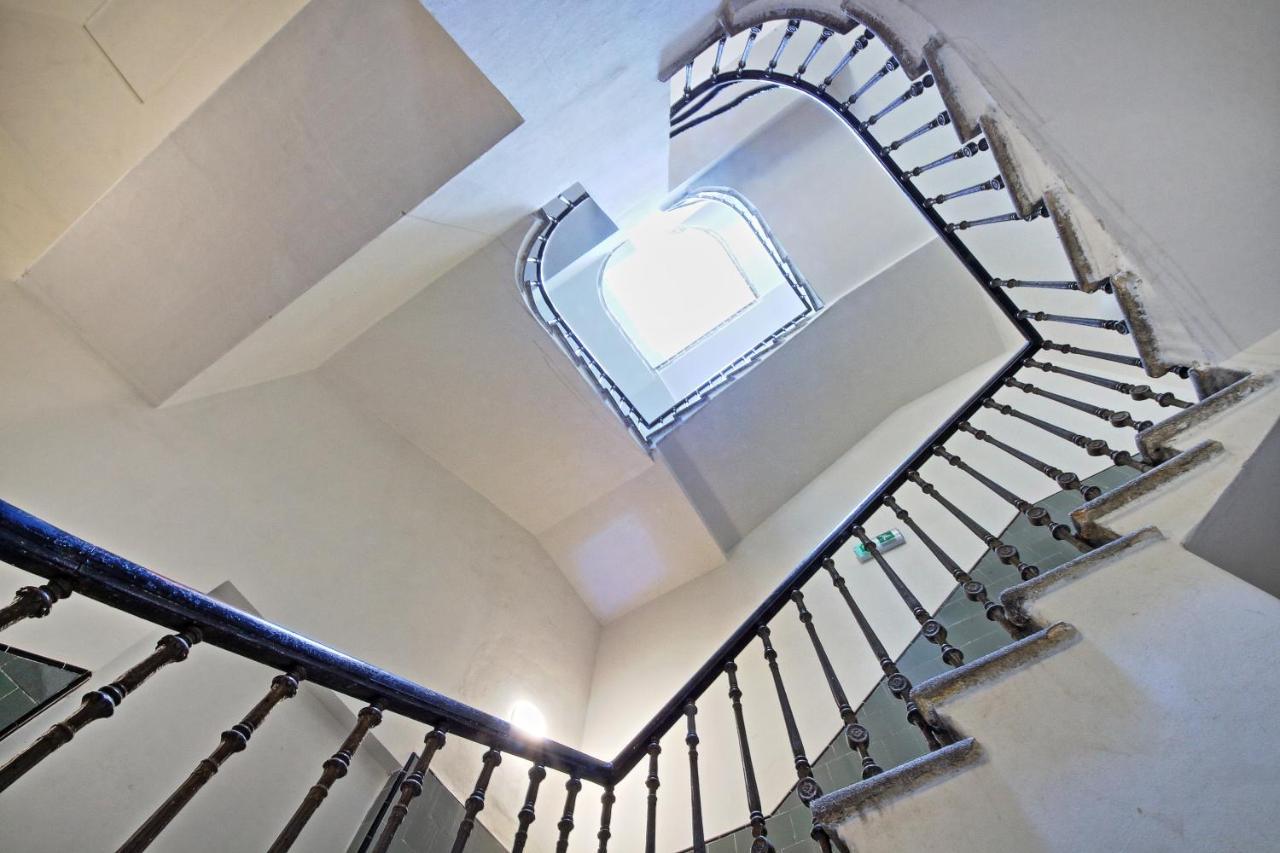 Rose Antique Apartment Praha Bagian luar foto